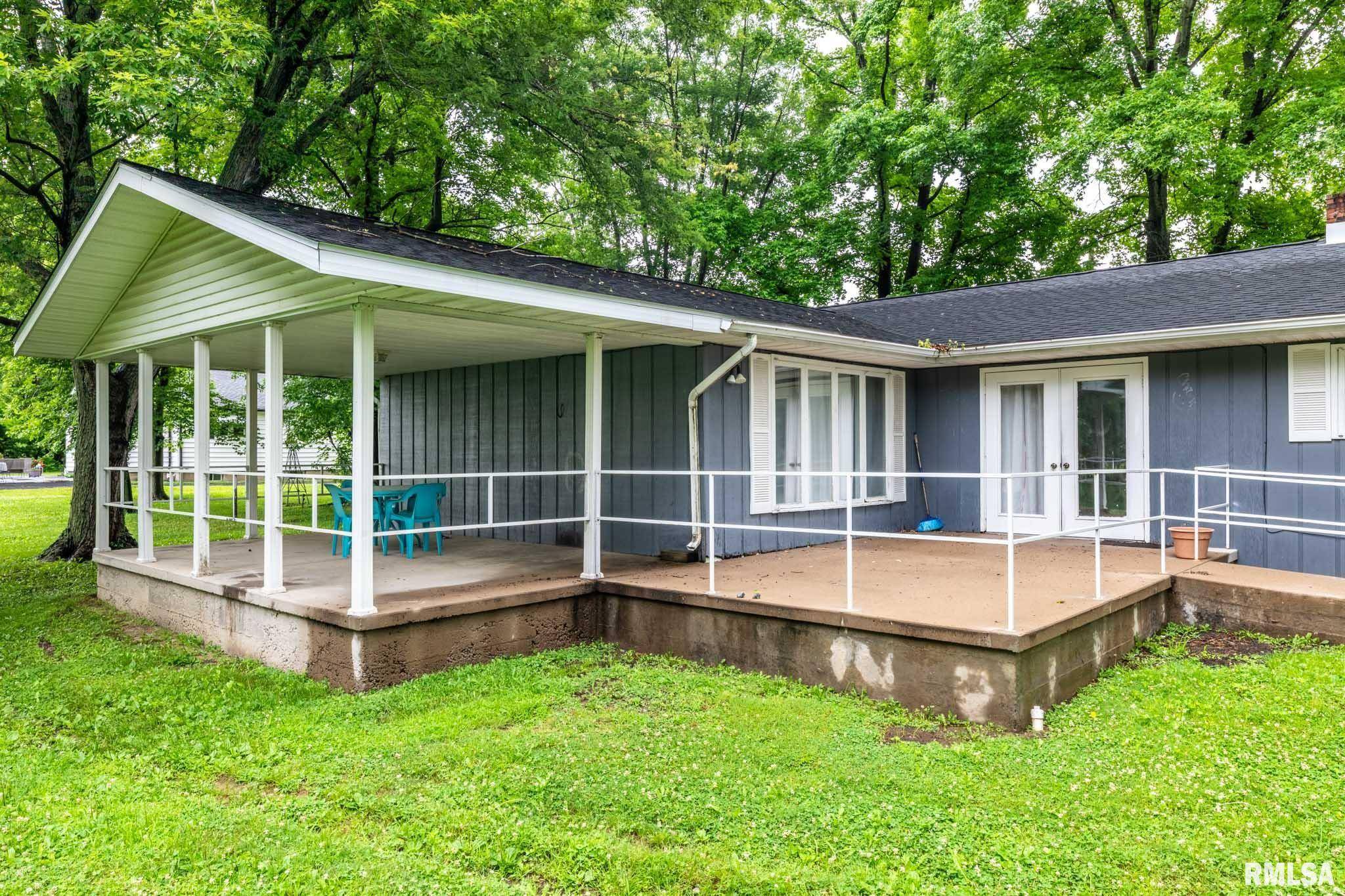 West Frankfort, IL 62896,16777 Dublin ST