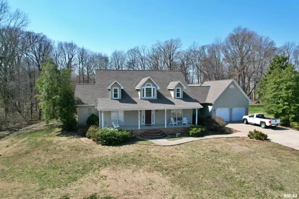 43 E LAKEWOOD DR, Metropolis, IL 62960