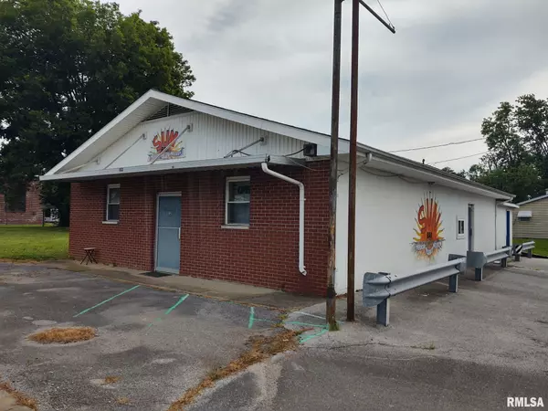 Vienna, IL 62995,102 N 1ST ST