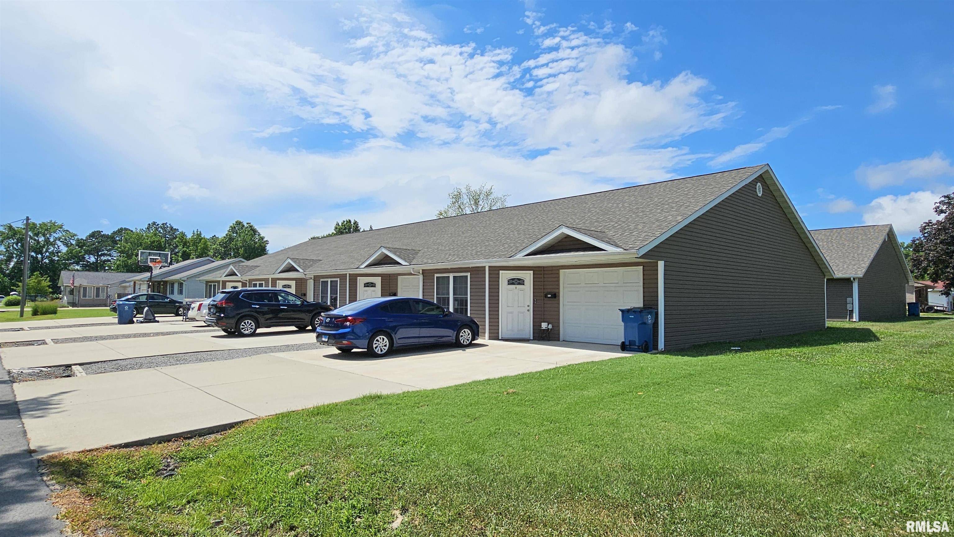 1302 N FAIR ST, Marion, IL 62959