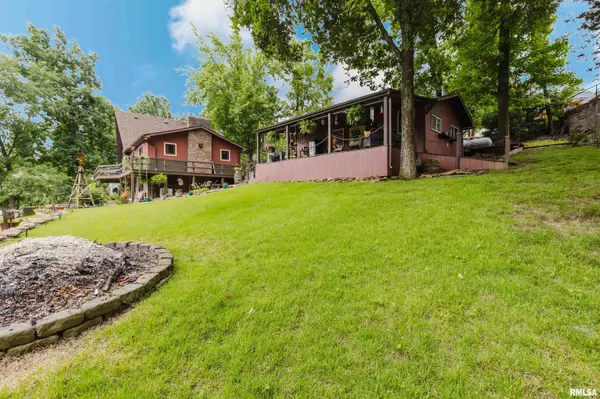 Goreville, IL 62939,3185 DEER RIDGE RD