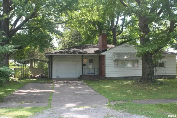 Carbondale, IL 62901,903 CARTER ST