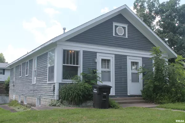 505 W CHERRY ST, Carbondale, IL 62901