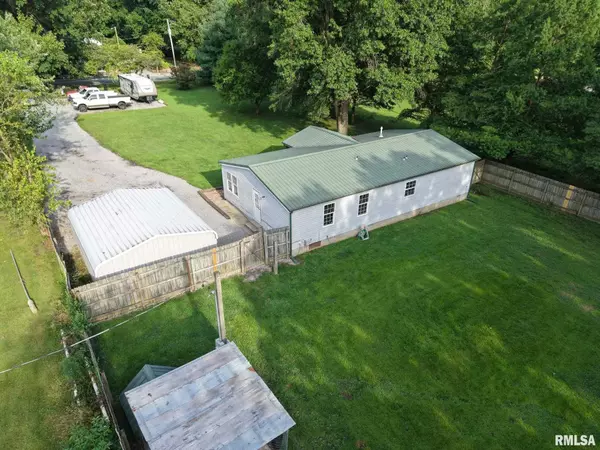 West Frankfort, IL 62896,1733 Old Marion RD