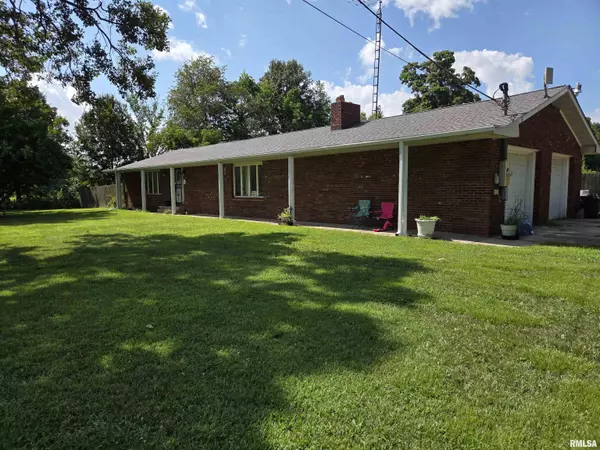 2835 State Route 161 HWY, Centralia, IL 62801