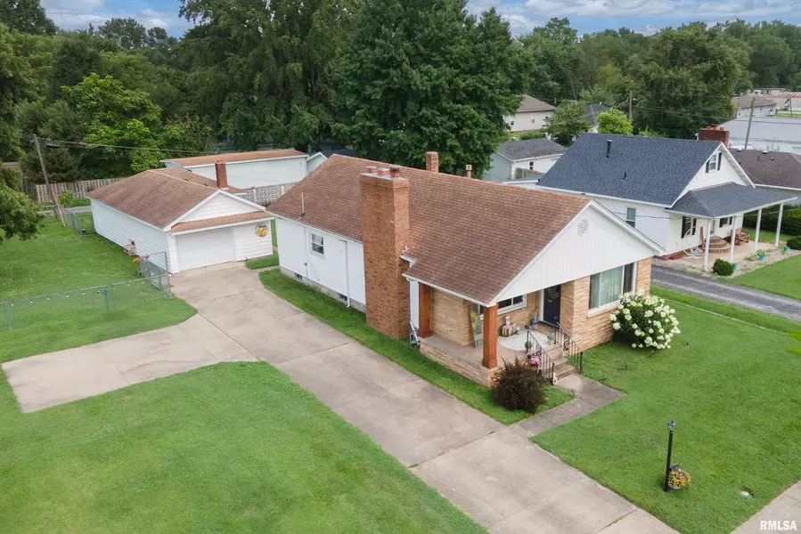 805 N FAIR ST, Marion, IL 62959