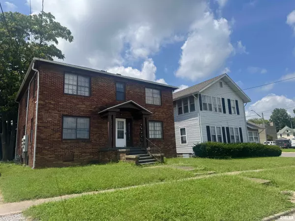 205 S 6TH ST, Mt Vernon, IL 62864
