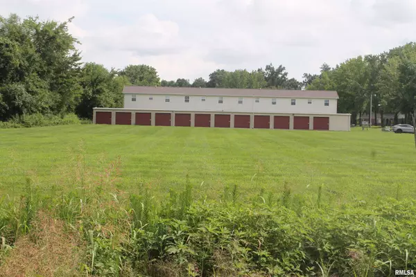 Carbondale, IL 62901,000 Sweets DR #24