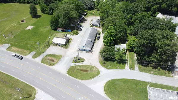 Metropolis, IL 62960,1531 E 5TH ST