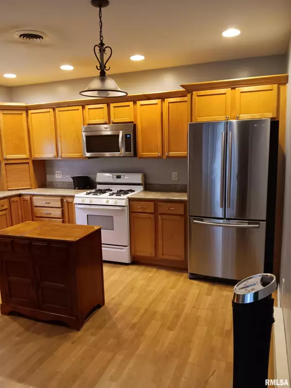 Murphysboro, IL 62966,1935 ELM ST