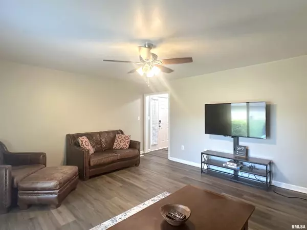 Murphysboro, IL 62966,5559 COUNTRY CLUB RD