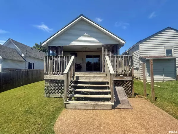 Metropolis, IL 62960,718 GIRARD ST
