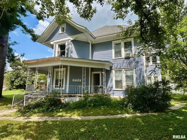 Carbondale, IL 62901,209 N SPRINGER ST