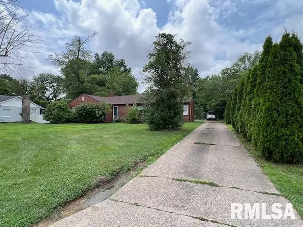 Marion, IL 62959,1403 W Hendrickson ST