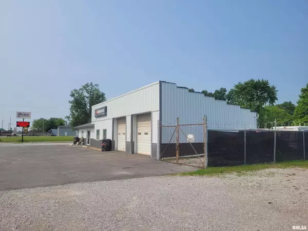 Mt Vernon, IL 62864,1321 S 10TH ST