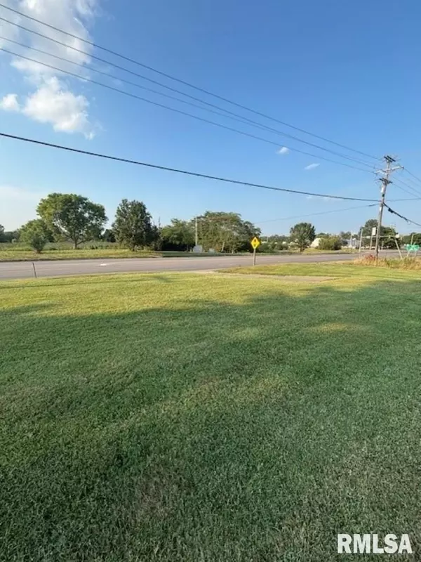 Mt Vernon, IL 62864,9485 E E IL Hwy 15 HWY