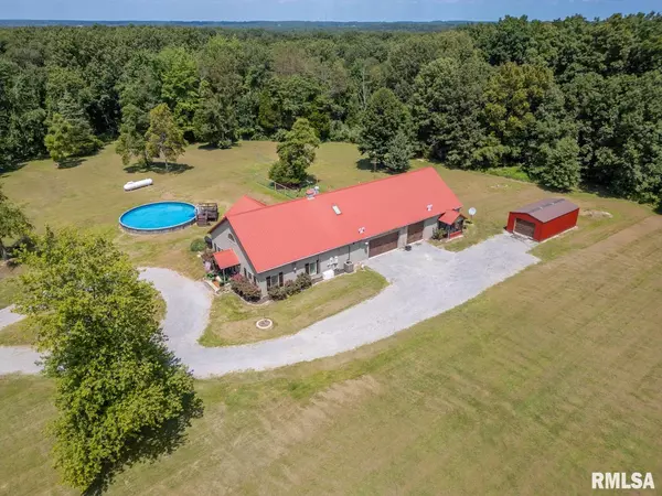 West Frankfort, IL 62896,19101 E Old Lake RD