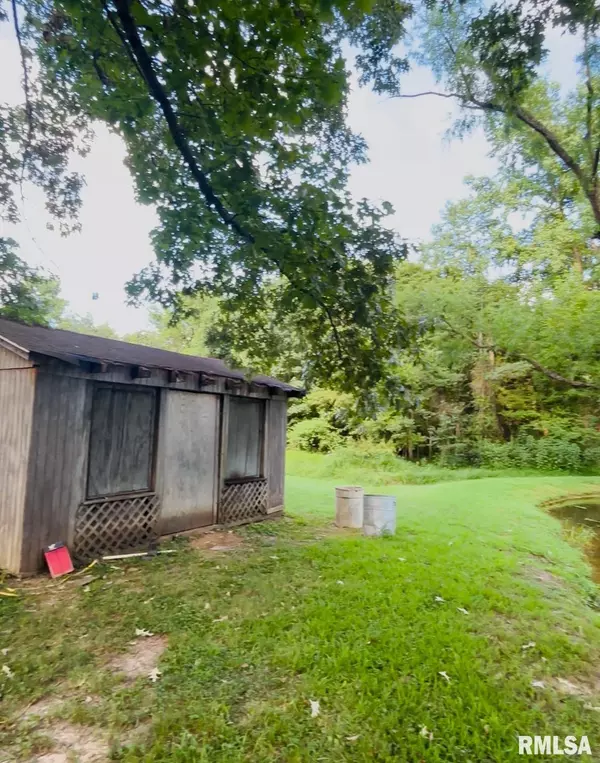 Desoto, IL 62924,64 Jimmy LN