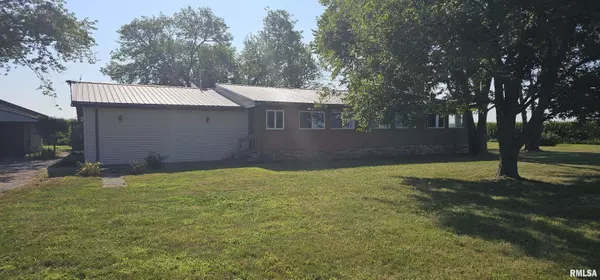 Sandoval, IL 62882,5274 NORTON RD