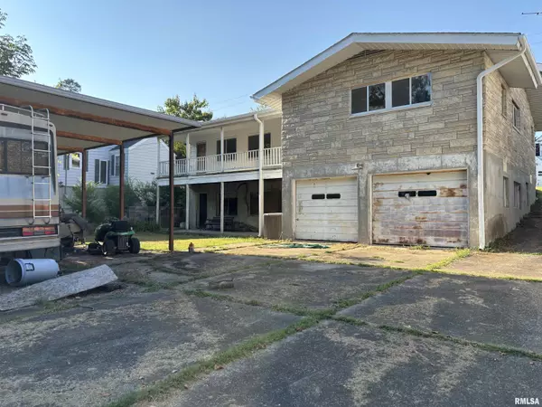 Anna, IL 62906,504 S GREEN ST