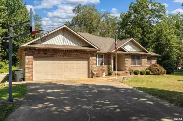 Herrin, IL 62948,407 MARGARET DR