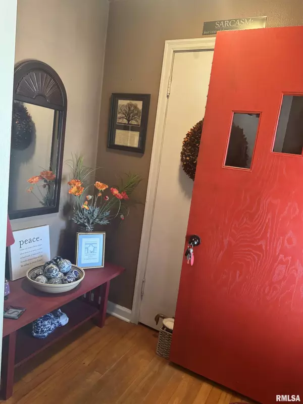 Marion, IL 62959,1803 W CHERRY ST