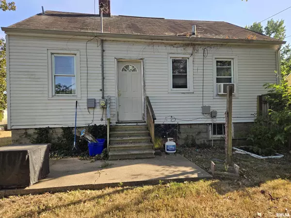 Carbondale, IL 62901,1110 W Walkup ST