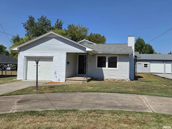 404 W 9TH ST, Johnston City, IL 62951