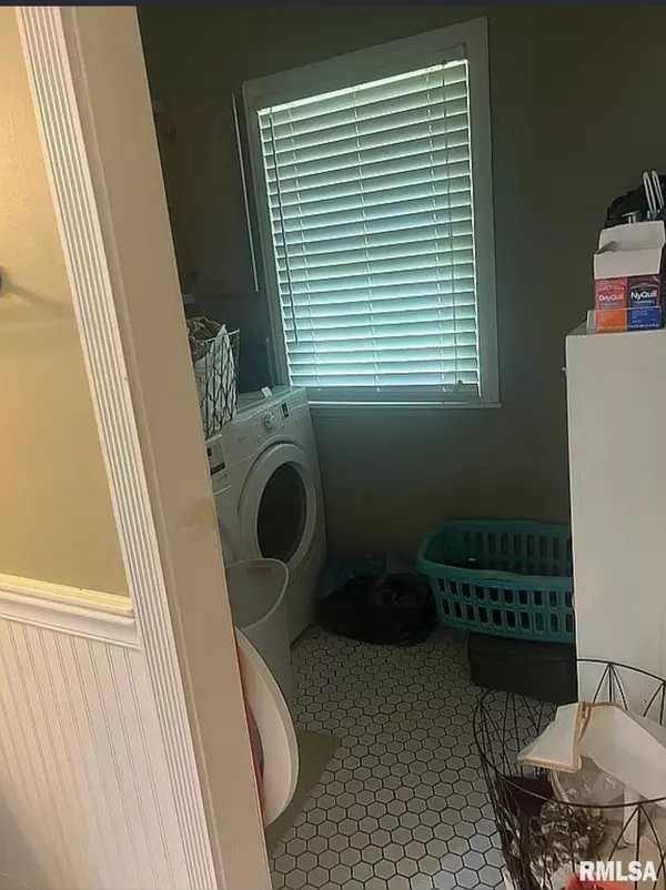 Metropolis, IL 62960,44 Marberry DR