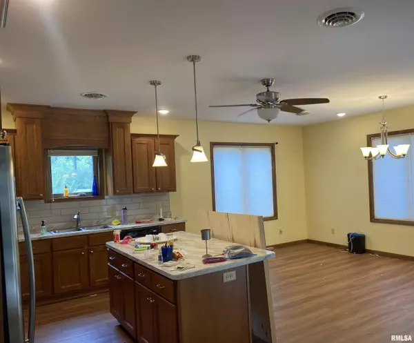 Carbondale, IL 62901,39 Community LN