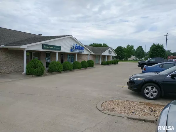 Carbondale, IL 62901,1130 E MAIN ST