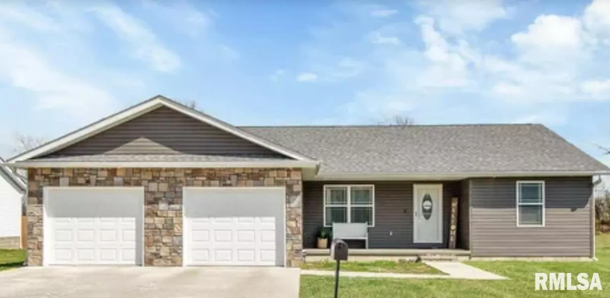 1501 Dew Drop DR, Marion, IL 62959