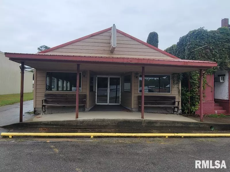 214 MAIN ST, Elizabethtown, IL 62931