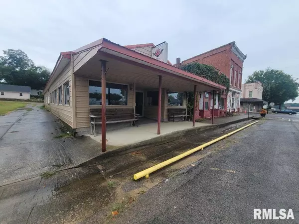 Elizabethtown, IL 62931,214 MAIN ST