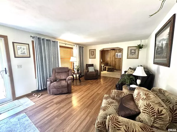 Centralia, IL 62801,634 SARA