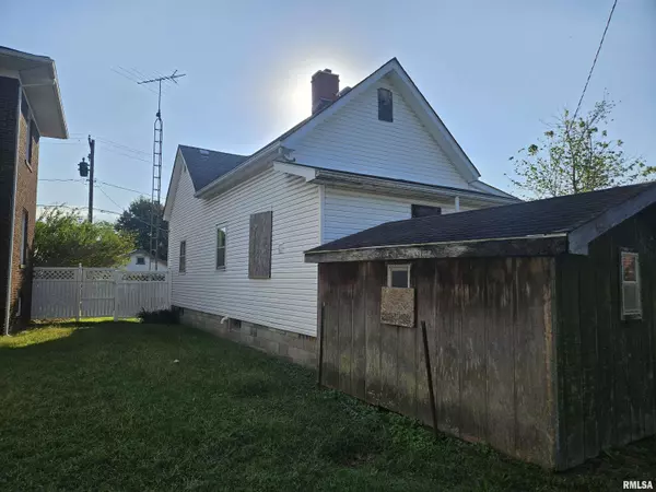 Eldorado, IL 62930,1105 Organ ST