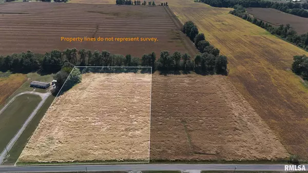 Flora, IL 62839,1682 E COON CREEK RD