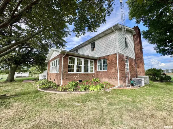 Benton, IL 62812,9879 Steel City RD