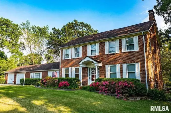 Salem, IL 62881,321 W Boone ST