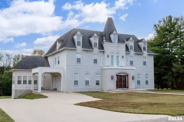 Centralia, IL 62801,12 Clear Lake DR