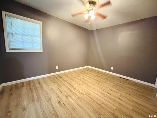 Carbondale, IL 62901,111 N TOWER RD