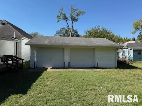 Murphysboro, IL 62966,538 S 17TH ST