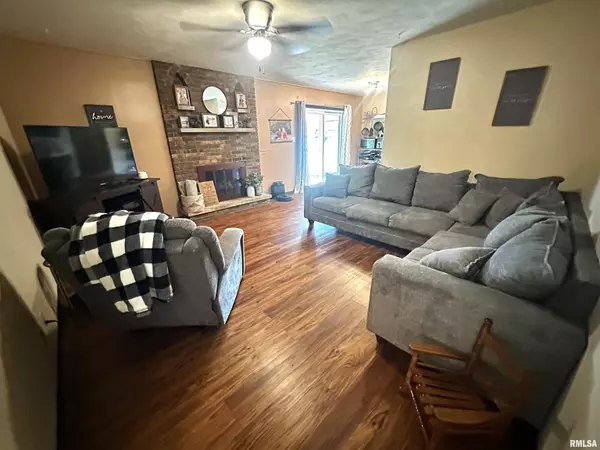 Centralia, IL 62801,1340 E 6TH ST