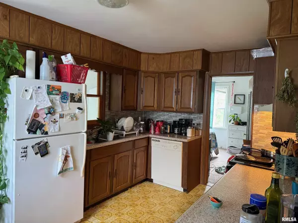 Carbondale, IL 62901,1010 W Walkup AVE