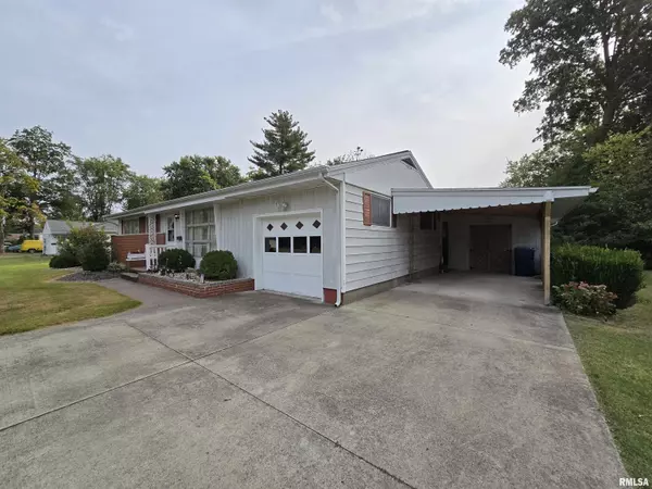 Centralia, IL 62801,10 PARK LANE AVE