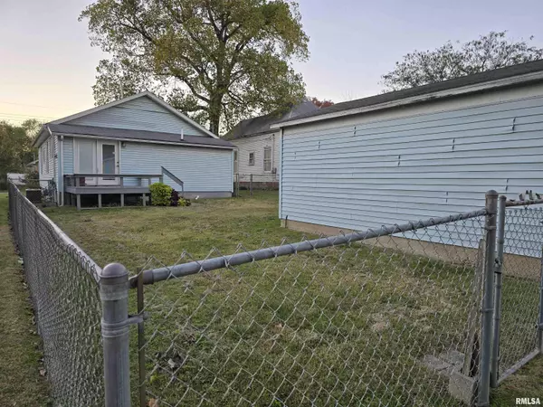 Harrisburg, IL 62946-2838,1028 S ROOSEVELT ST