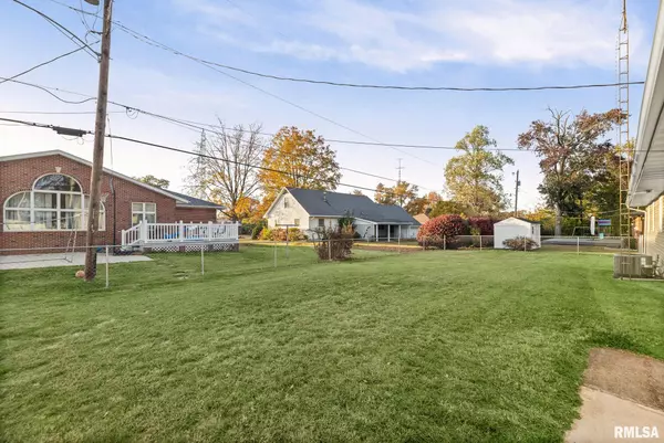 Centralia, IL 62891,628 SARA DR