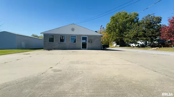 509 N VICTOR ST, Christopher, IL 62822