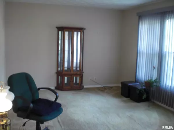 Carterville, IL 62918,1109 MARION ST