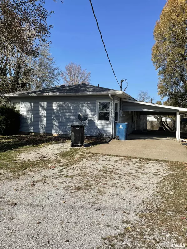 Scheller, IL 62884,17726 N Quiet Acres RD